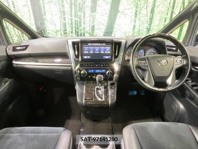 Toyota ALPHARD 2016-07 259196-1