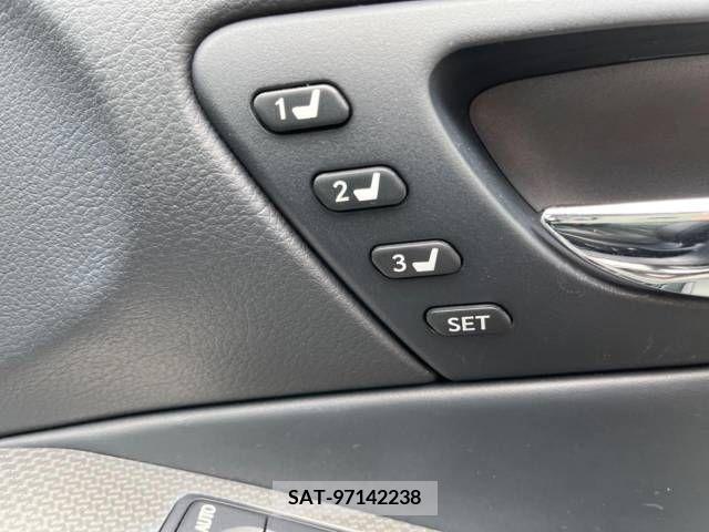 Lexus IS 2013-06 275483-8
