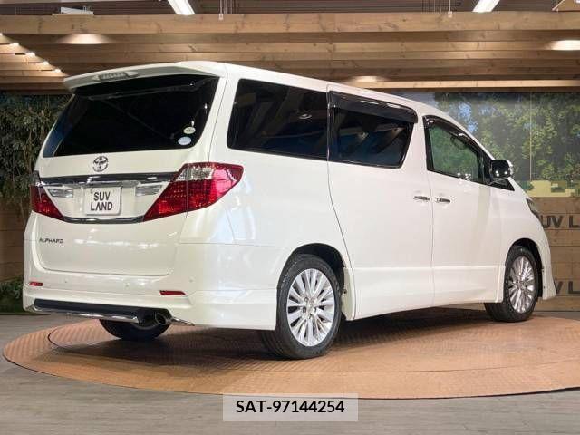 Toyota ALPHARD 2012-03 299868-17