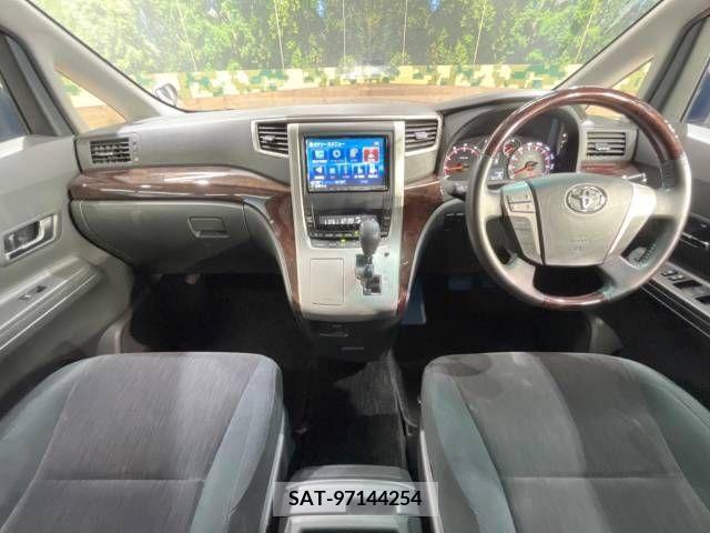 Toyota ALPHARD 2012-03 299868-1