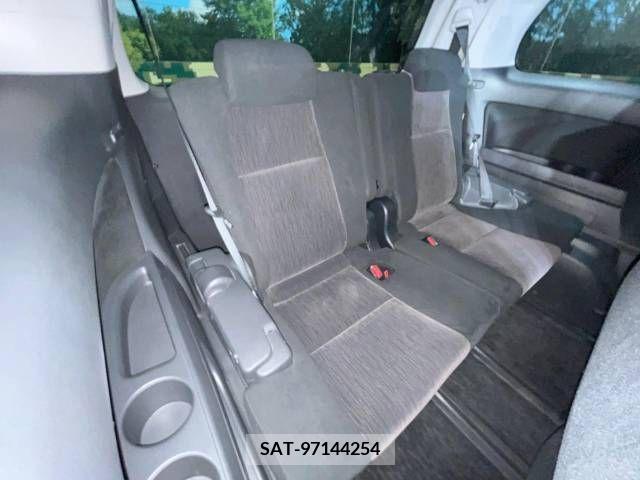 Toyota ALPHARD 2012-03 299868-10