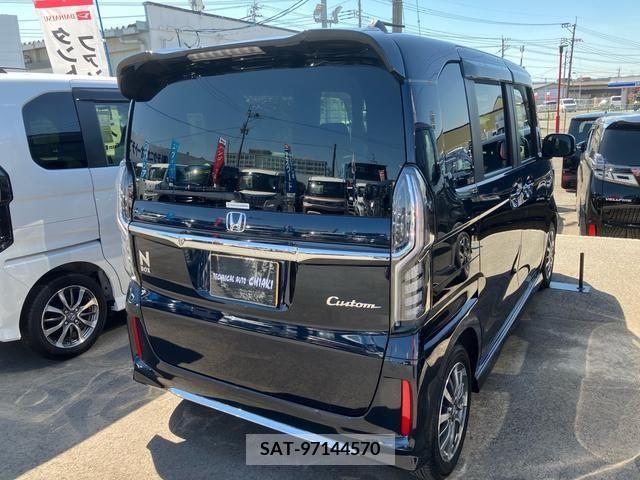 Honda N BOX CUSTOM 2022-08 307421-5