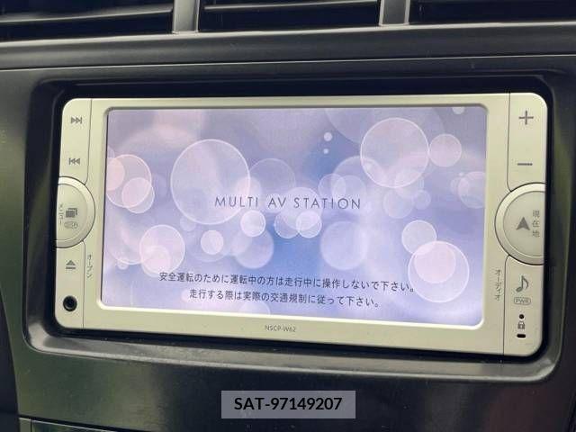 Toyota PRIUS ALPHA 2013-06 282479-2