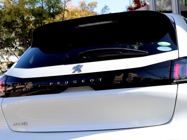 Peugeot 208 2021-12 192901-13
