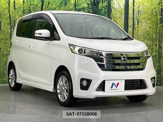 Nissan DAYZ 2014-03 323285-16