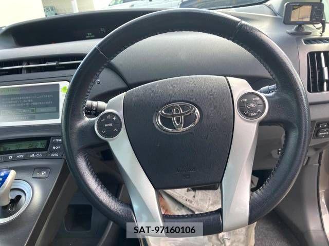 Toyota PRIUS 2011-08 327837-3