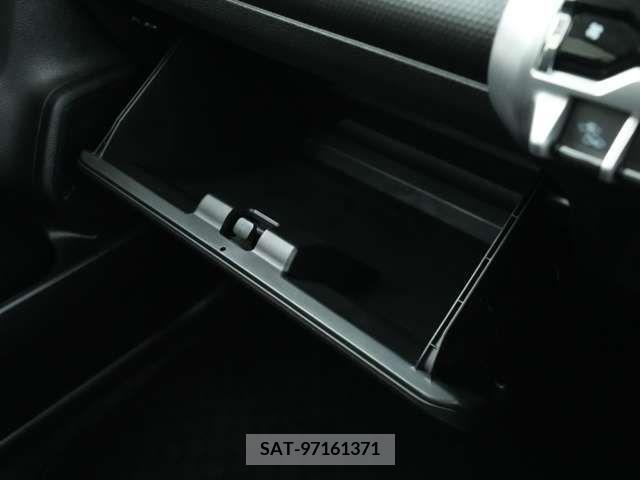 Suzuki X BEE 2019-06 377300-10