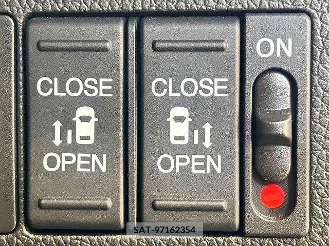 Honda FREED 2022-06 360569-7