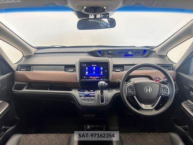 Honda FREED 2022-06 360569-1
