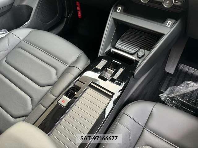 Citroen C4 2022-05 372071-18
