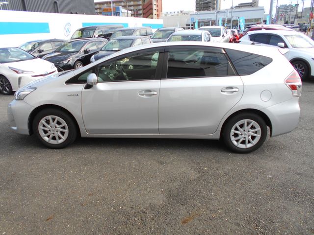Toyota PRIUS ALPHA 2018-10 20718-7