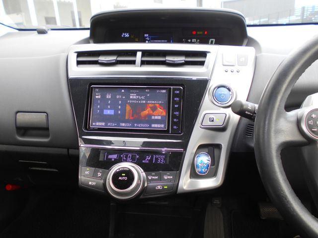 Toyota PRIUS ALPHA 2018-10 20718-18