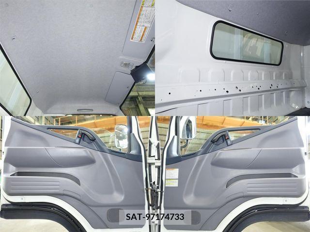 Mitsubishi CANTER 2013-02 200280-19
