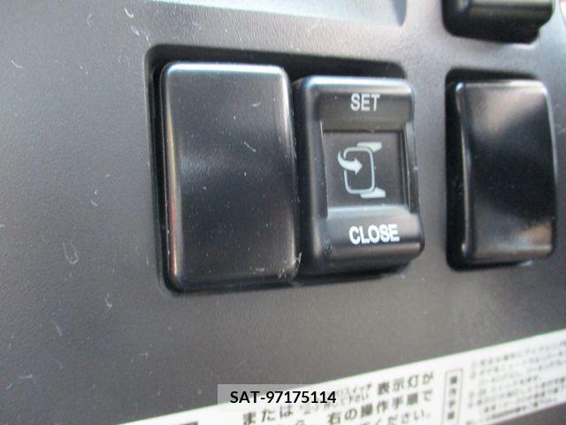 Isuzu FORWARD 2018-09 200826-19