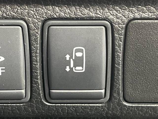 Nissan ELGRAND 2015-09 180974-4