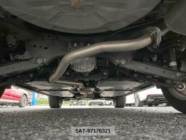 Subaru FORESTER 2018-09 360427-12