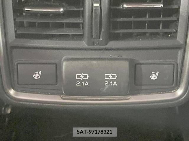 Subaru FORESTER 2018-09 360427-6