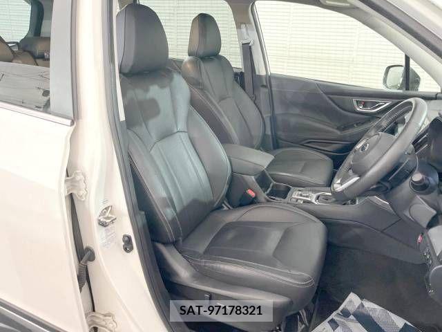 Subaru FORESTER 2018-09 360427-8