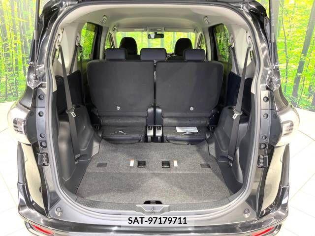 Toyota SIENTA 2016-08 215210-10