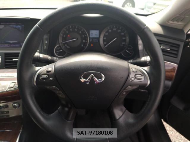 Nissan FUGA 2015-07 270715-19