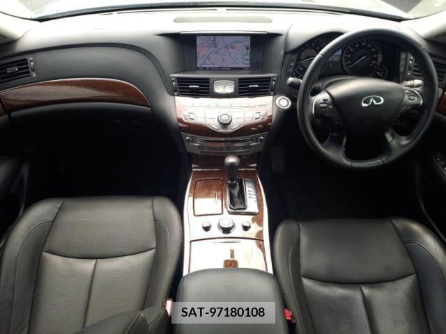 Nissan FUGA 2015-07 270715-2