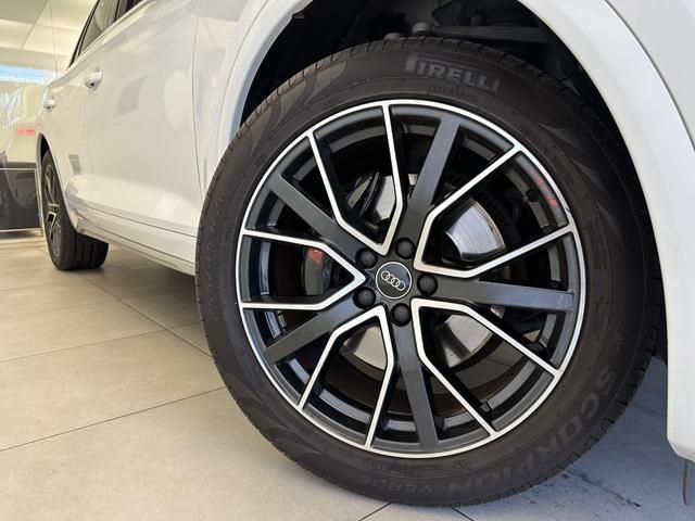 Audi SQ5 2021-06 17740-6