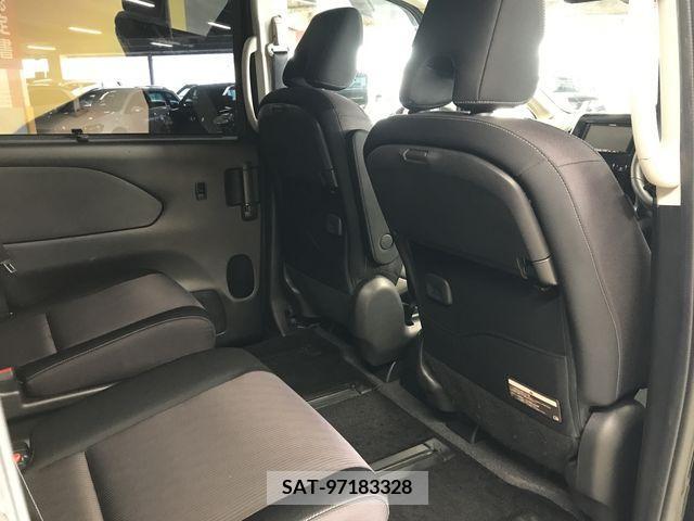 Nissan SERENA 2019-06 218001-6