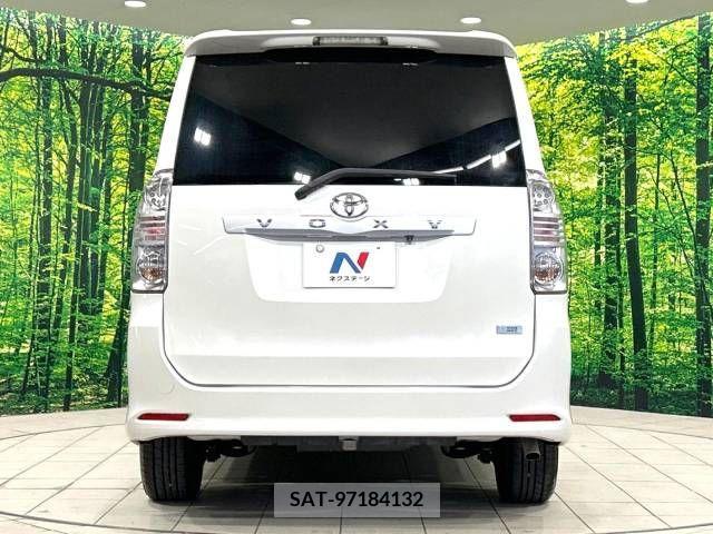 Toyota VOXY 2009-11 395004-16