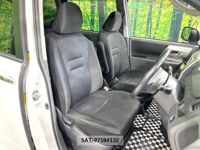 Toyota VOXY 2009-11 395004-8