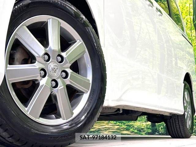 Toyota VOXY 2009-11 395004-14