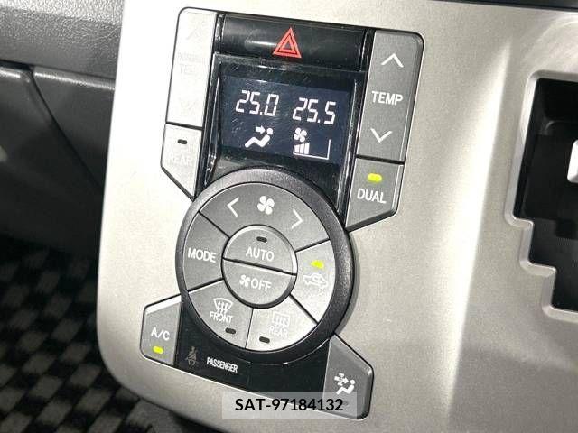 Toyota VOXY 2009-11 395004-6