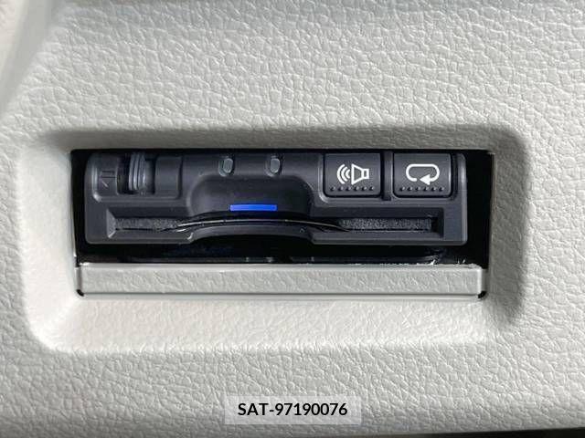 Suzuki SPACIA 2013-09 327877-4