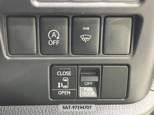 Toyota ESQUIRE 2014-12 329987-3