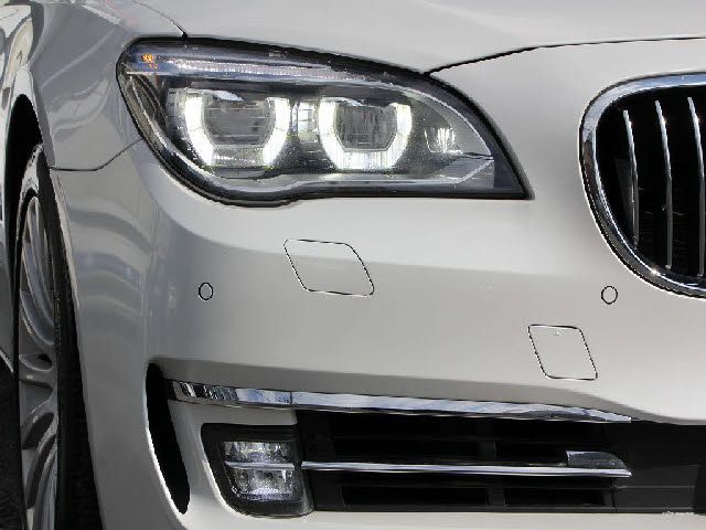 Bmw 7 SERIES 2015-07 28378-26