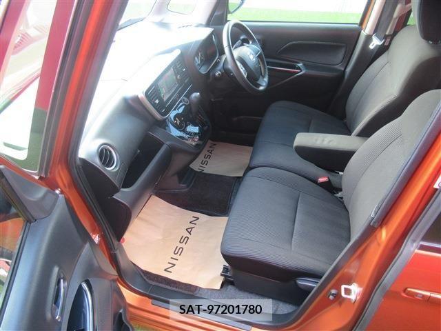 Nissan DAYZ ROOX 2019-01 214014-5