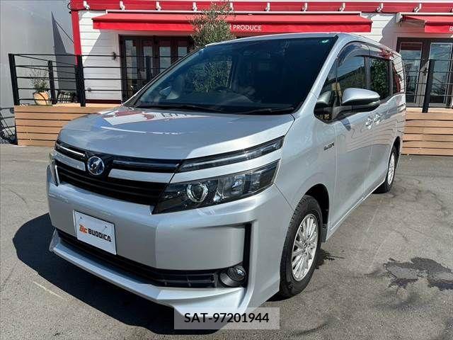 Toyota VOXY HYBRID 2016-11 322811-9