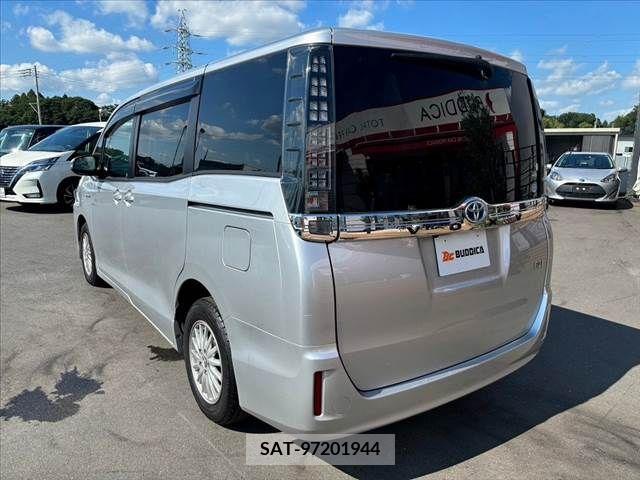 Toyota VOXY HYBRID 2016-11 322811-14