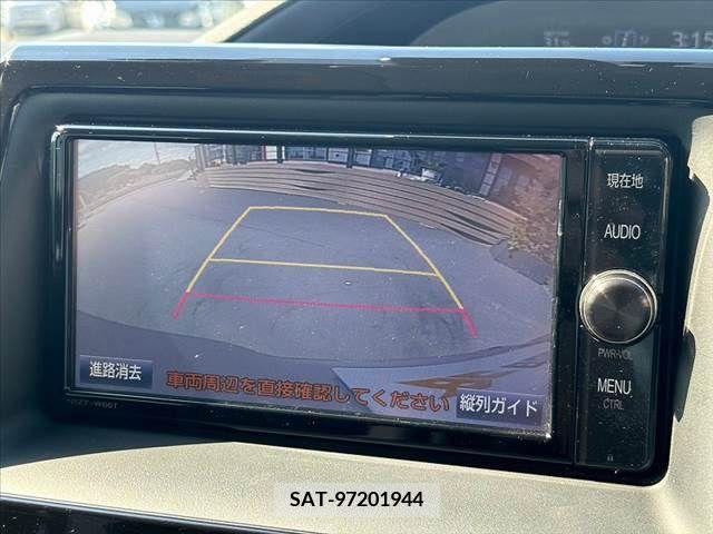 Toyota VOXY HYBRID 2016-11 322811-4
