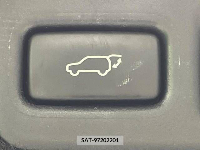 Toyota HARRIER 2015-05 228101-7