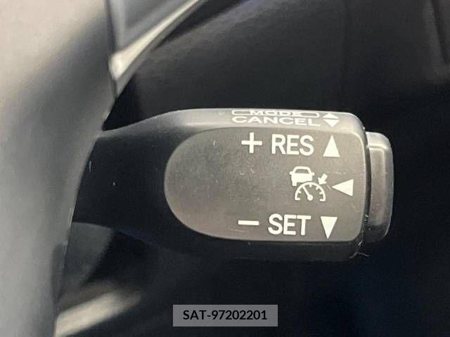 Toyota HARRIER 2015-05 228101-6