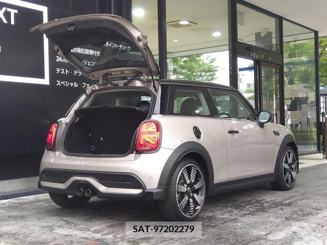 Bmw MINI 2021-09 332480-25