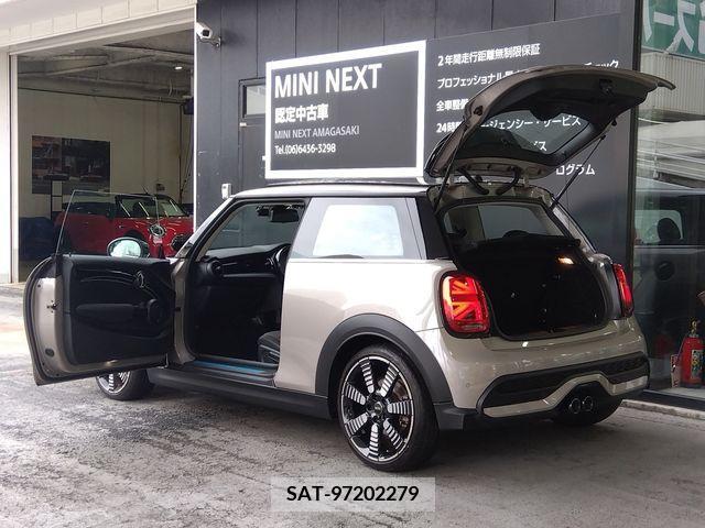 Bmw MINI 2021-09 332480-24