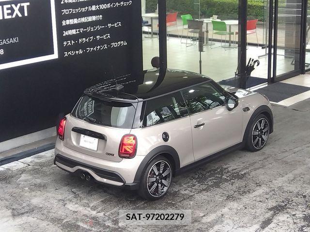 Bmw MINI 2021-09 332480-3