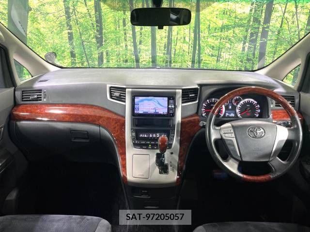 Toyota VELLFIRE 2009-12 369732-1