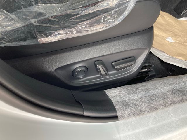 Toyota PRIUS 2023-07 4092-21