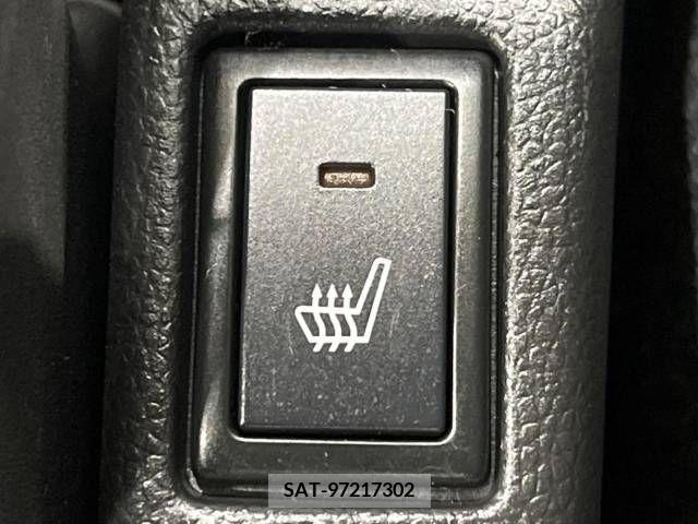 Suzuki SWIFT 2021-09 242528-5