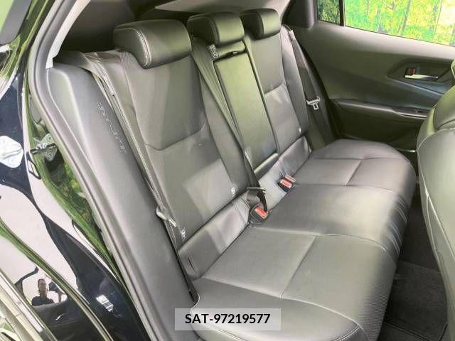Toyota PRIUS 2023-06 281799-9