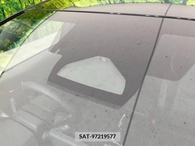 Toyota PRIUS 2023-06 281799-2