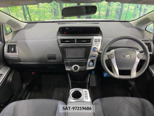 Toyota PRIUS ALPHA 2016-02 366773-1