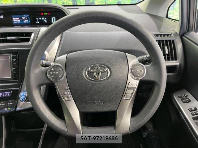 Toyota PRIUS ALPHA 2016-02 366773-11